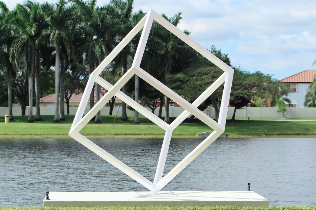 Rafael Montilla-liberty-sculpture